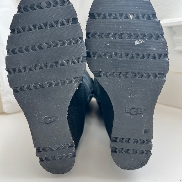 UGG Soleil Tall Black Suede wedge boots with wedge size 7 S05 - Picture 3 of 7